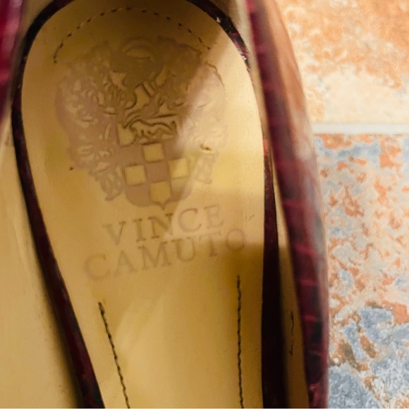 🐊Elegant Vince Camuto Leather Snake PrintHigh Heel Pumps! - Picture 3 of 16